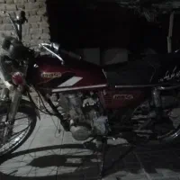 فروش موتورسیکلت ۵دنده درحدنو...معاوضه میشود
