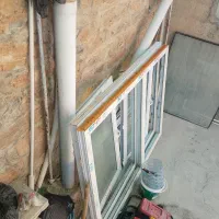 پنجره پی وی سی اصل
