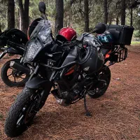 کی تی ام ادونچر ۲۵۰ cc معاوضه با ماشین هم دارم