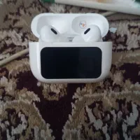 ایرپاد پرو صفحه نمایش دار