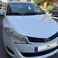 MWM 315 صندوق دار بی رنگ