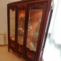 بوفه چوبی ایستاده  پایه دار