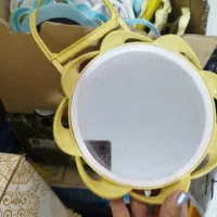 آیینه چشمک زن و گرد