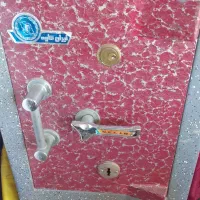 گاو صندوق دو طبقه ایران کاوه در حد نو
