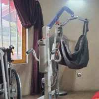 پرستار برای(بیمار زن) پوشکی شبانه روزی در مازندران