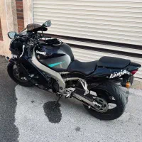 موتور سنگین کاوازاکی نینجا ۱۰۰۰