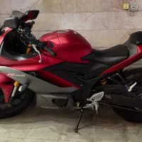 یاماها R25
