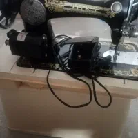 چرخ خیاطی.