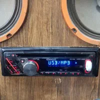 پخش کننوود همراه با کنترل اصلی