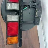 چراغ خطر عقب ایسوزو کامل