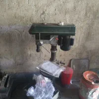 حدیده برقی و دلر ایستاده