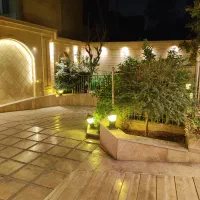 111متر2خوابه/غرق نور/روبرو پارک کوروش