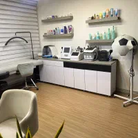 اجاره رنگ ،کراتین،فیشال،مژه ،ناخن فقط بامشتری