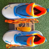 کتان پوما اصل خوش رنگ کاملا نو سایز ۴۲