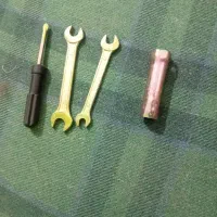 تعداد بالا آچار بفروش میرسه قیمت ۵۰هزار