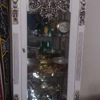 بوفه سفید کاملا تمیز