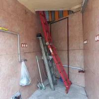 ۱۰ متر مغازه بر خیابان اصلی