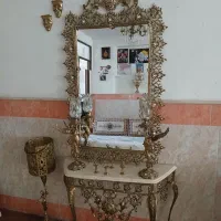 ایینه و شمعدان برنز
