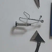 تبر وچاقودست ساز