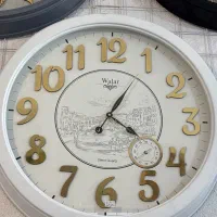 ساعت دیواری