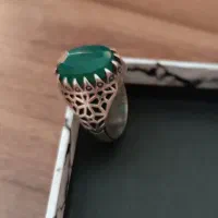 تعدادی انگشتر و گردنبند نقره