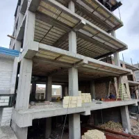 کارگران و استادکاران ساختمانی