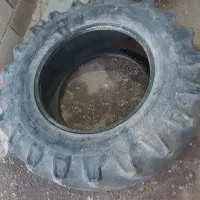 یک جفت لاستیک ۲۸۵