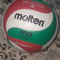توپ والیبال