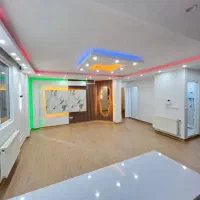 کارگر ساده برای دکوراسیون منزل