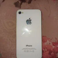 گوشی ایفون ۴