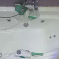 وان جکوزی موتور ایتالیایی در حد نو سه حالته