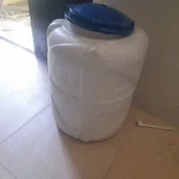 مخزن ۳۰۰ لیتری پلی اتیلن