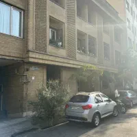 بَر بلوار میرداماد ۱۸۵متر بنا با۱۳۰متر قدرالسهم