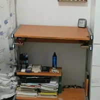 میز تحریر برای دانش آموزان