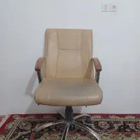 صندلی چرخ دار اداری وخانگی