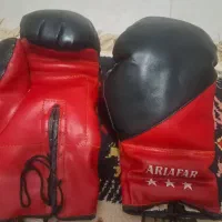 دستکش بوکس چرم