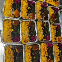 تراکت پخش کن خانم جهت کار برای رستوران نیازمندیم
