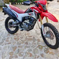 تریل فلات ۲۰۰  همتاز طرح crf در حد نو انجین جدید