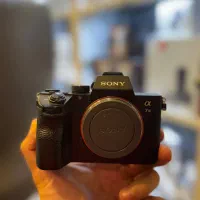 دوربین سونی Sony A7 III با قیمت عالی