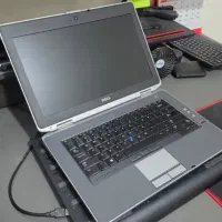 لب‌تاپ دل DELL  ،بسیار تمیز، سرعت بالا ، دانشجویی