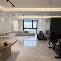 ۱۸۳متر/۳خواب(زیر قیمت) ۳ساله لوکس