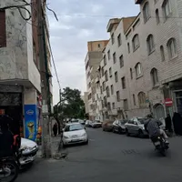 ملک کلنگی و قابل سکونت مناسب سرمایه گذاری|فروش زمین و ملک کلنگی|تهران, صاحب الزمان|دیوار