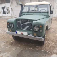 فروش یکدستگاه لندرور مدل ۱۳۵۶ سبز رنگ