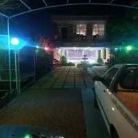 باغ 2000متری فول امکانات سنددار با کلیه لوازم