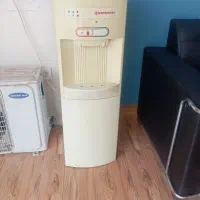 آب سرد کن یخچال دار