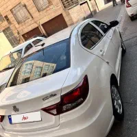 شاهین g