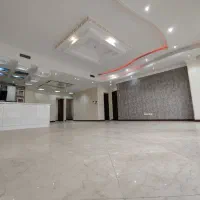 ۱۳۰ متر ، ۳ خواب ، ۲ پارکینگ غرق در نور شهرک غرب