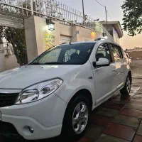 رنو ساندرو اتومات ۹۶،شاسی و بدنه سالم و بدون تصادف