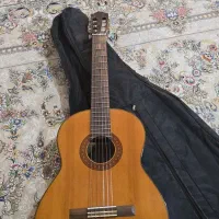 گیتار یاماها C70