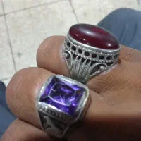 یه عدد انگشتر نقره بفروش میرسد